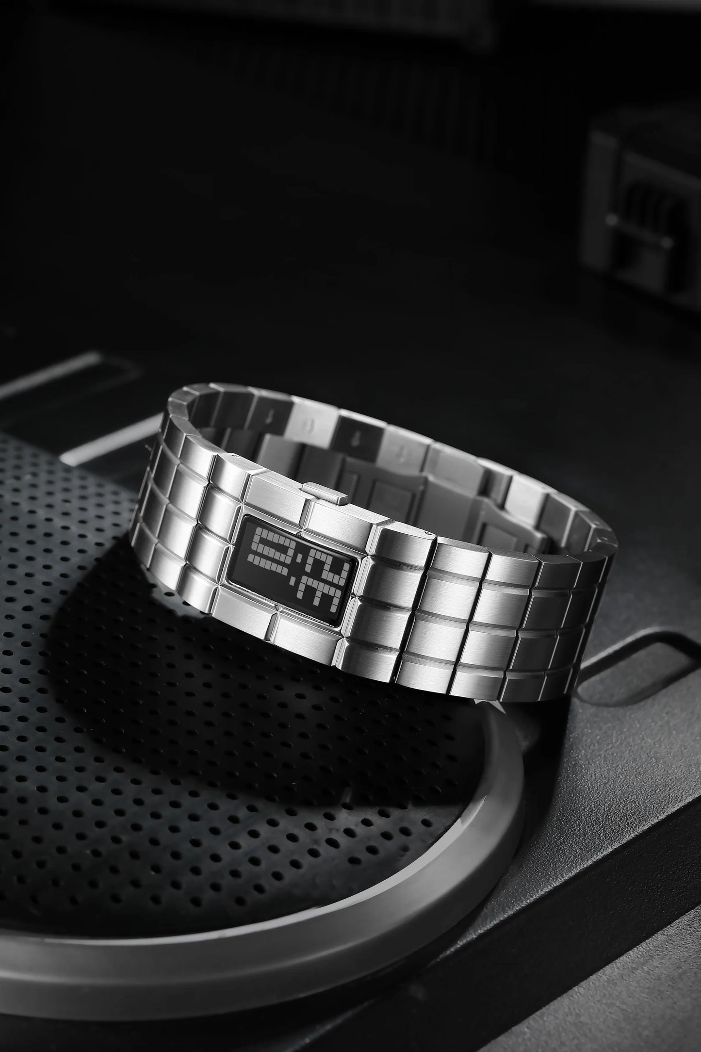 L500 | Mens Futuristic Watch | Digital Movement